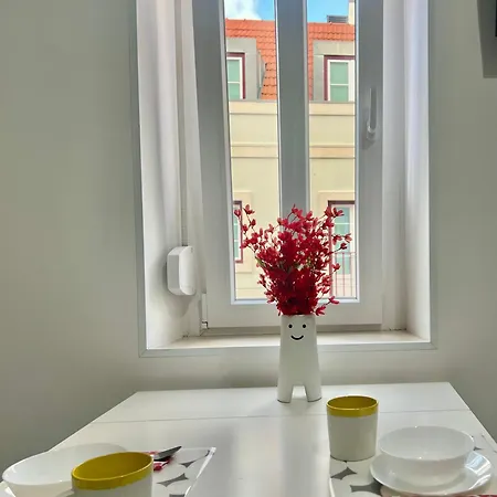 Apartment Alcantara Red